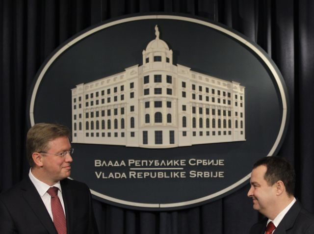 «Δεν αποτελεί νέο όρο για τη Σερβία το αίτημα της Κομισιόν» λέει ο Φούλε